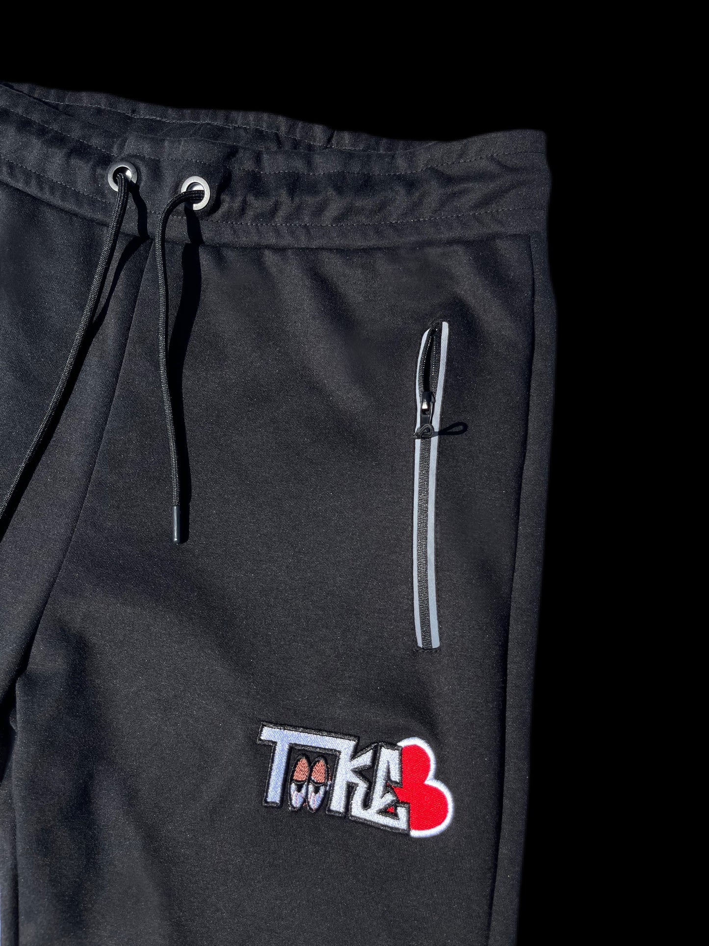 TOOKE Never Lose suit (black)